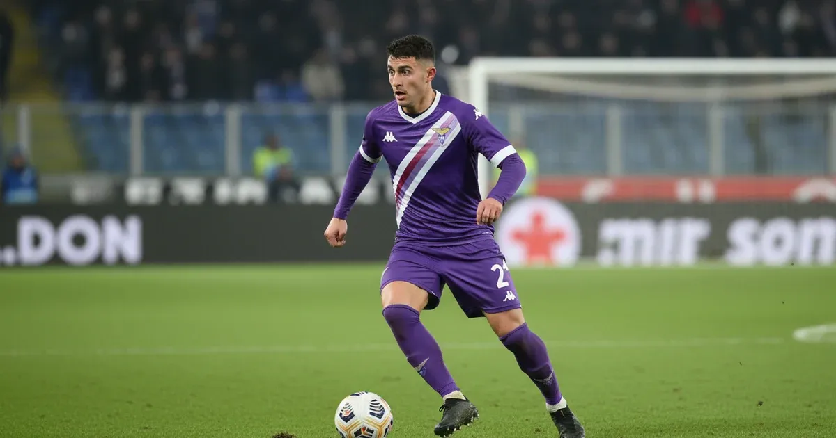 Bologna rzuca wyzwanie Lazio! Walka o napastnika Fiorentiny nabiera tempa