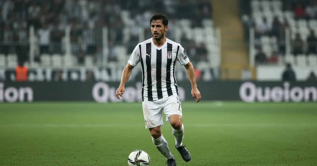 Powrót po latach? Doświadczony pomocnik Beşiktaşu blisko nowego klubu w Turcji