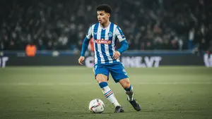 Transferowa walka o talent ze Strasburga. Paris Saint-Germain chce Samira El Mourabeta