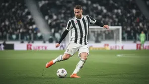 Juventus wycenił swoją gwiazdę. Napoli i gigant z Anglii walczą o podpis Teuna Koopmeinersa