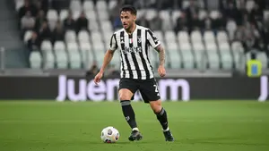 Everton włącza się do walki o pomocnika Juventusu. W grze także Newcastle i Turcy