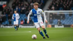 Blackburn Rovers odrzuca oferty gigantów. 19-letni obrońca wyceniany na 800 tysięcy euro zostaje