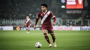 Valentino Lazaro