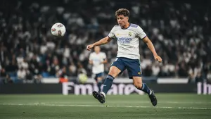 Víctor Valdepeñas trafi do Bundesligi? Borussia Dortmund walczy o diament Realu Madryt