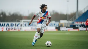 Yan Diomande bohaterem wielkiego transferu? Hiszpański gigant wyłożył fortunę