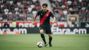 Younes Ebnoutalib pod lupą Newcastle United. Niemiec może kosztować fortunę