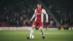 Youri Baas trafi do Bundesligi? Ajax Amsterdam wycenił swojego defensora