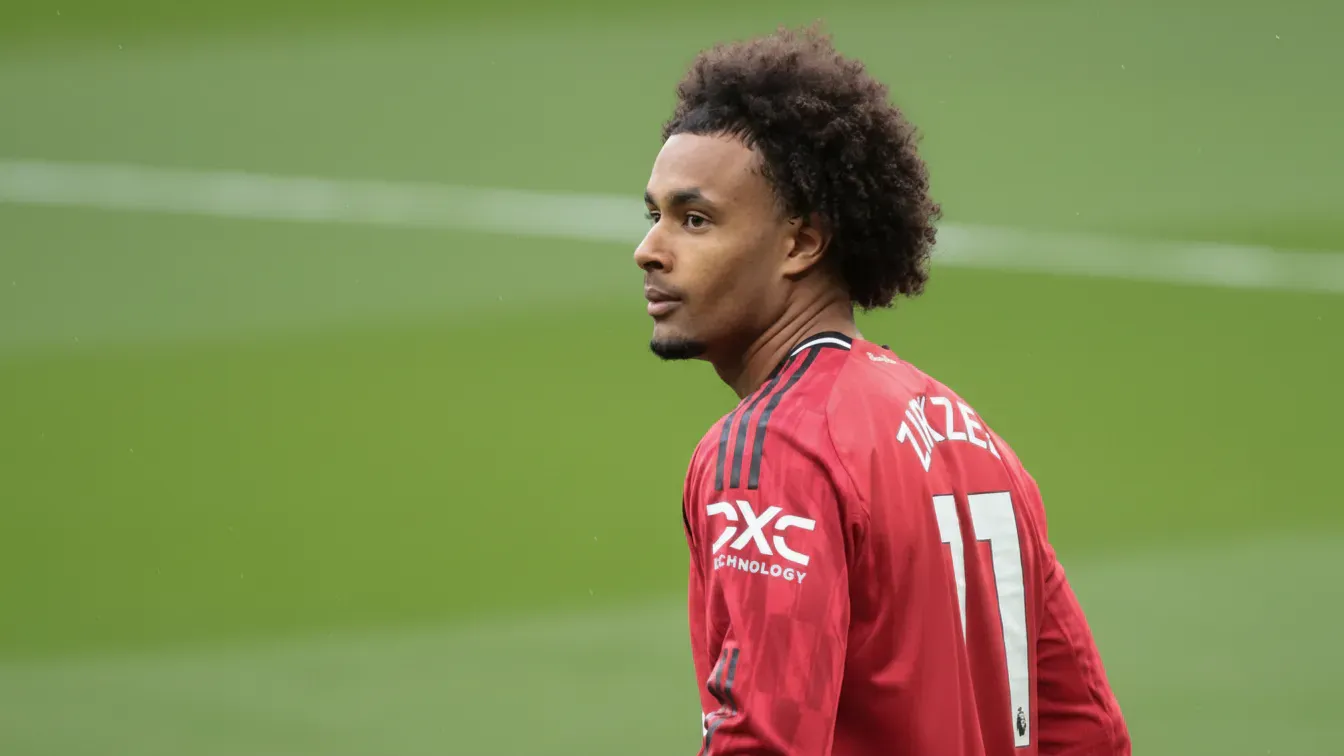 Transferowy zwrot akcji w Manchesterze United. Były trener wskazuje mu drogę ucieczki