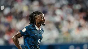 Transferowy zwrot akcji w Manchesterze United. Na celowniku gwiazda Romy, ale Real Madryt wkracza