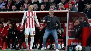 Trener Köln nie wytrzymał na konferencji. Padły ostre słowa o niszczeniu młodej gwiazdy