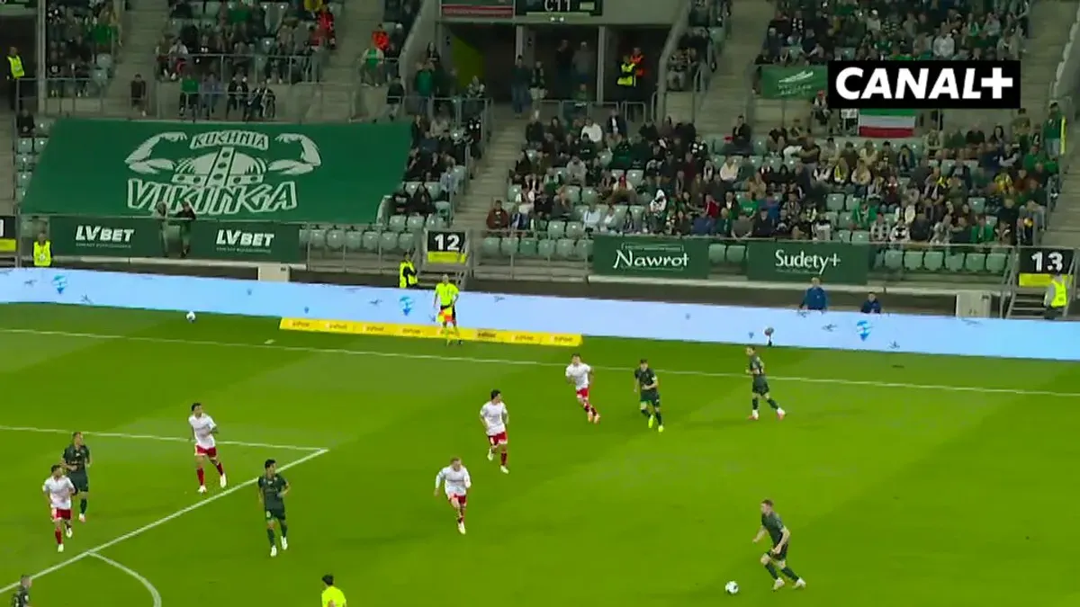 Trudno wytłumaczyć mecz we Wrocławiu! Widzew Łódź gra w dziesiątkę, a prowadzi już 2:0! Tym razem trafia Fran Alvarez! O