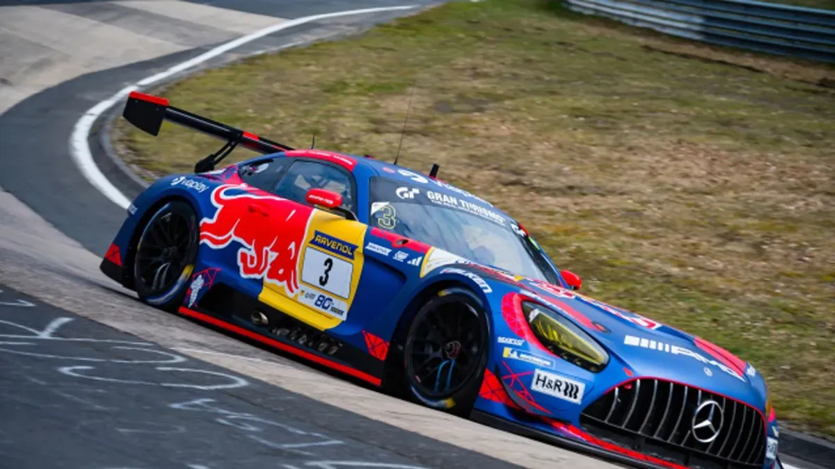 Verstappen wraca do GT3. W Portimão zmierzy się z Valentinem Rossim