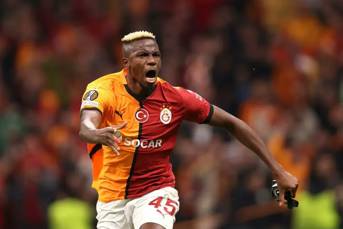 Victor Osimhen o krok od Juventusu. De Laurentiis zablokował ruch
