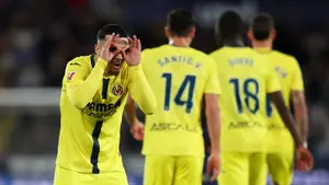 Villarreal ucieka Atletico Madryt. Mikautadze bohaterem derbowego starcia z Levante