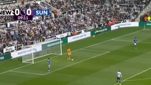 W takich meczach nie można sobie pozwolić na takie błędy. Newcastle prowadzi po golu Gordona! Oglądaj w CANAL+: