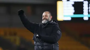 West Ham wygrywa wyścig o filar defensywy. Transferowy hit w Championship staje się faktem?