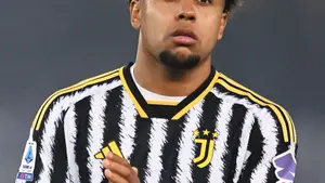 Weston McKennie zostaje w Juventusie. Amerykanin podpisze nowy kontrakt