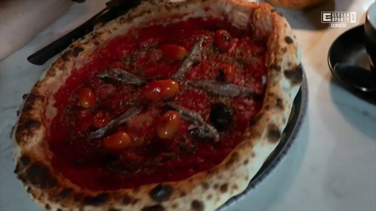 Wiecie, że najchętniej kupowana pizza we Włoszech, to. Temat modny, a więc nasze studio przed meczem Napoli z