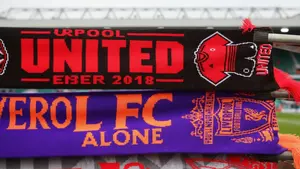 Wielka bitwa o 18-latka z Wolves. Manchester United i Liverpool poznały cenę za Mateusa Mane