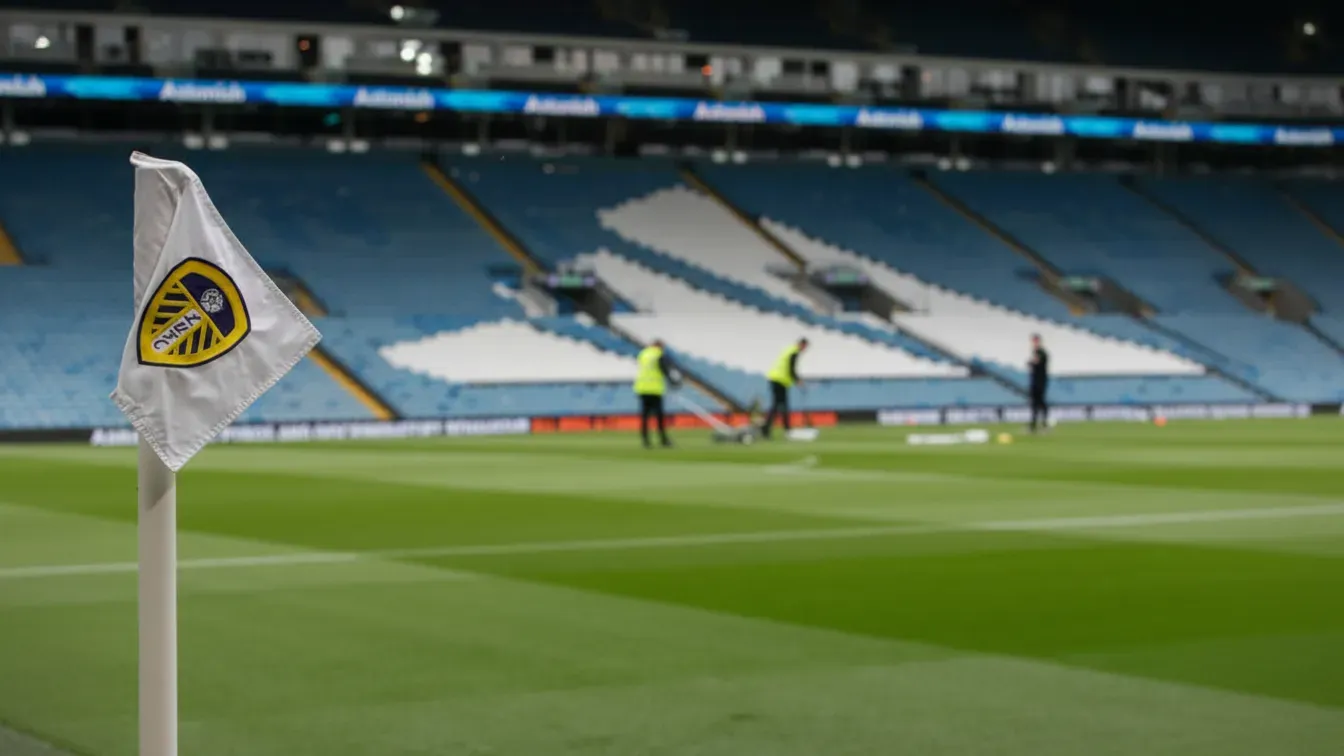 Wielka bitwa o brazylijskiego defensora. Leeds United rzuca wyzwanie gigantowi z Barcelony