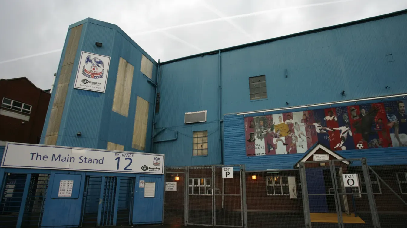 Wielka bitwa o francuski talent. Everton i Crystal Palace walczą z potęgami o podpis obrońcy