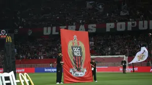 Wielka ucieczka z Nicei? Młody talent odrzuca ofertę, a klub może spaść z ligi