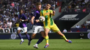 Wielki powrót do Anglii? Obrońca wyceniony na fortunę, w grze kluby z Premier League