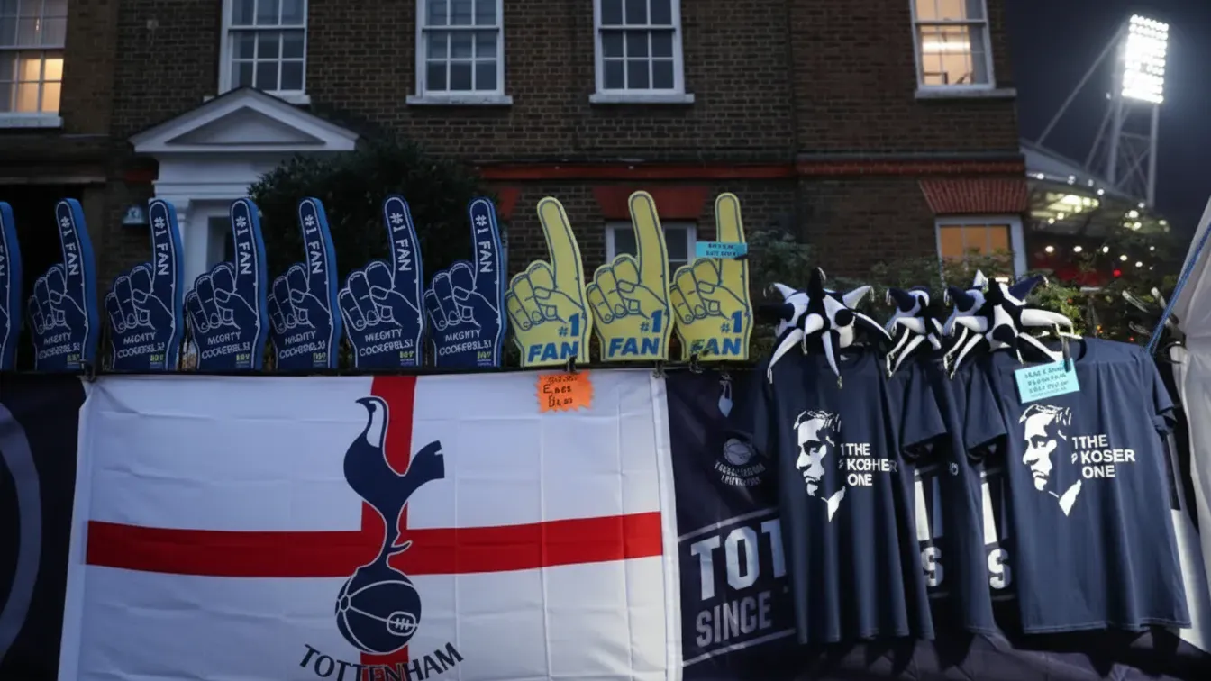 Wielki powrót do Premier League? Dwa potężne kluby walczą o odrzuconego napastnika