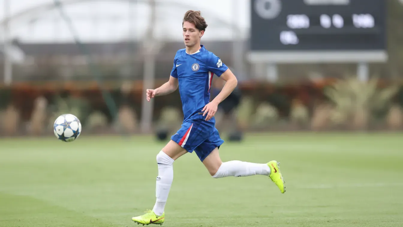 Wielki talent Chelsea opuszcza Londyn. Zaskakujący kierunek 19-latka