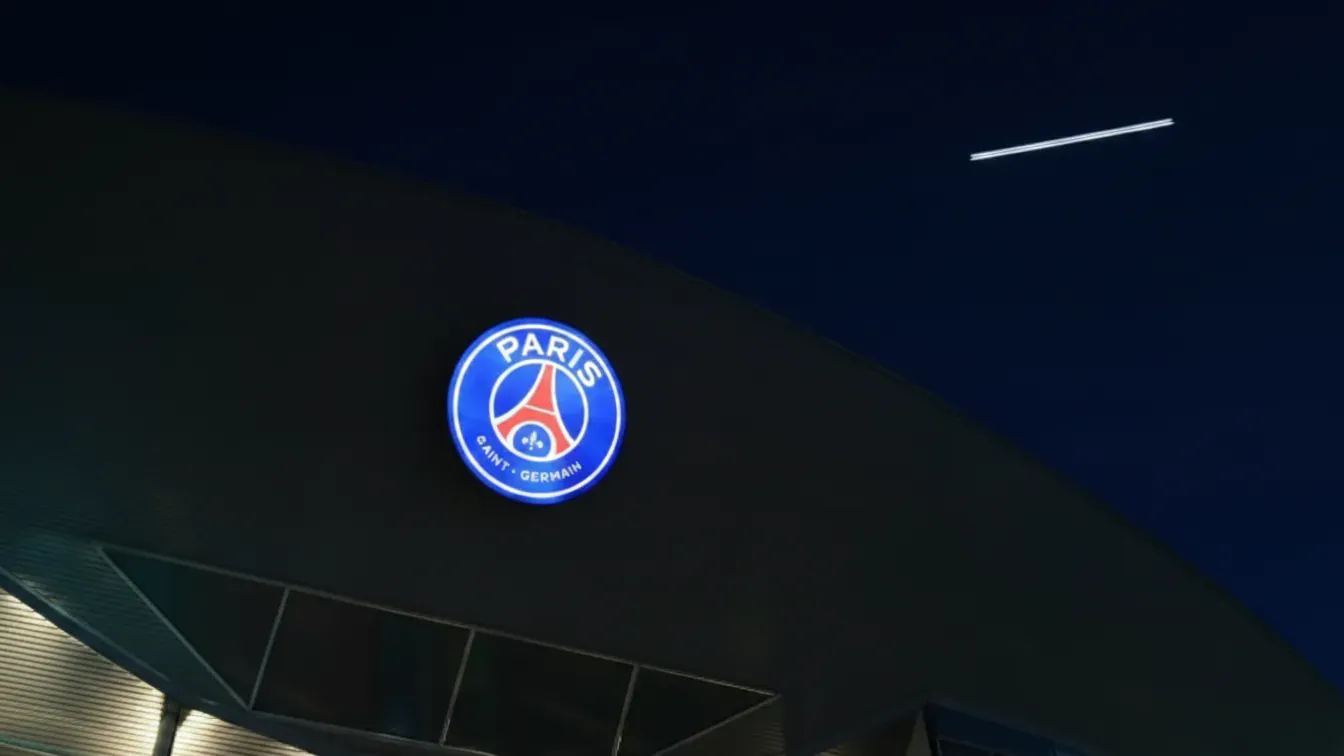 Wielki talent PSG na celowniku gigantów. Porto wchodzi do gry o 17-letniego pomocnika