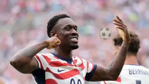 Wielkie kluby walczą o gwiazdę Monaco. Roberto De Zerbi wyznaczył już priorytet transferowy