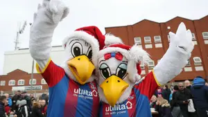 Wielkie kluby walczą o trenera z Premier League. Crystal Palace ma cztery asy w rękawie