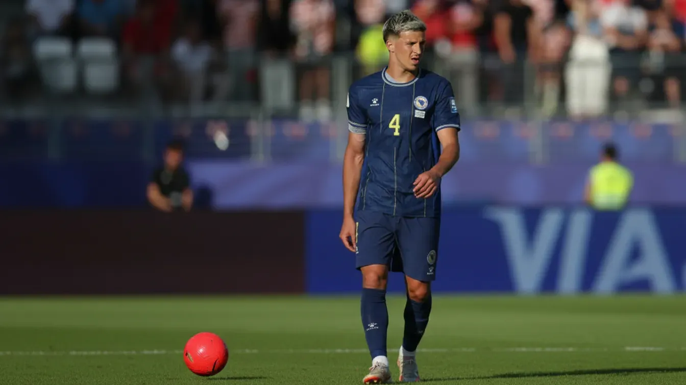 Wielkie pieniądze przeszły im koło nosa. Juventus i Milan tracą cele transferowe na rzecz Anglików