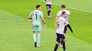 Wisła Kraków zabierze bramkarza Górnikowi Zabrze?! Trwa licytacja o Łubika