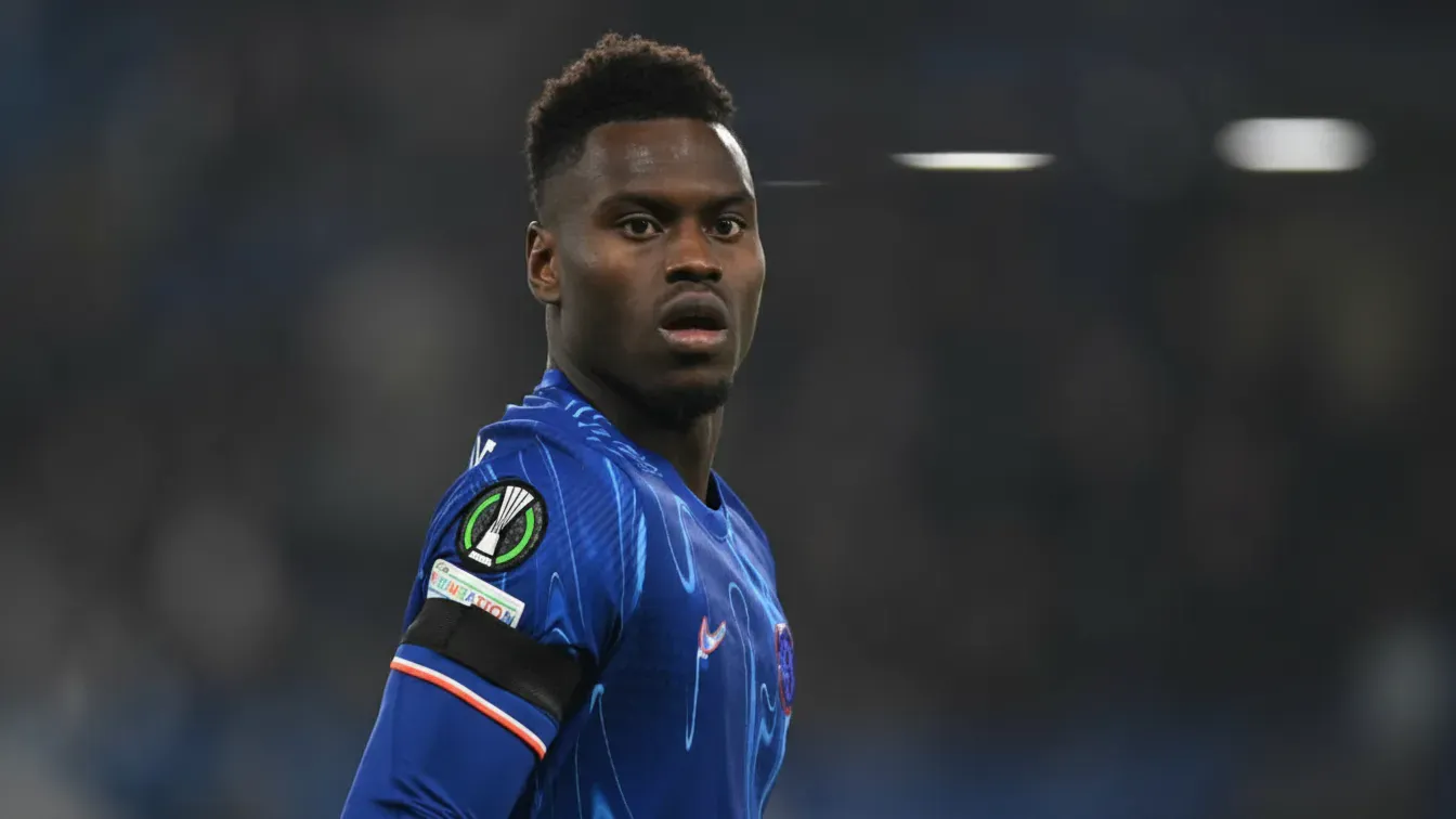 Włosi ruszają po obrońcę Chelsea. Londyńczycy nagle zmienili zdanie i podbili stawkę