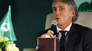 Włosi zaczynają nową erę. Mancini stawia na balans młodości i doświadczenia