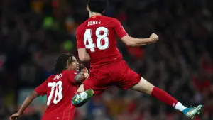 Włoski gigant chce wychowanka Liverpoolu. Curtis Jones na celowniku Interu