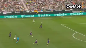 Wow! To mogło być trafienie sezonu w la liga. ale VAR anulował gola!