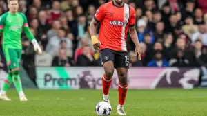 Wychowanek Manchesteru United może zmienić klub. Luton Town dało zielone światło