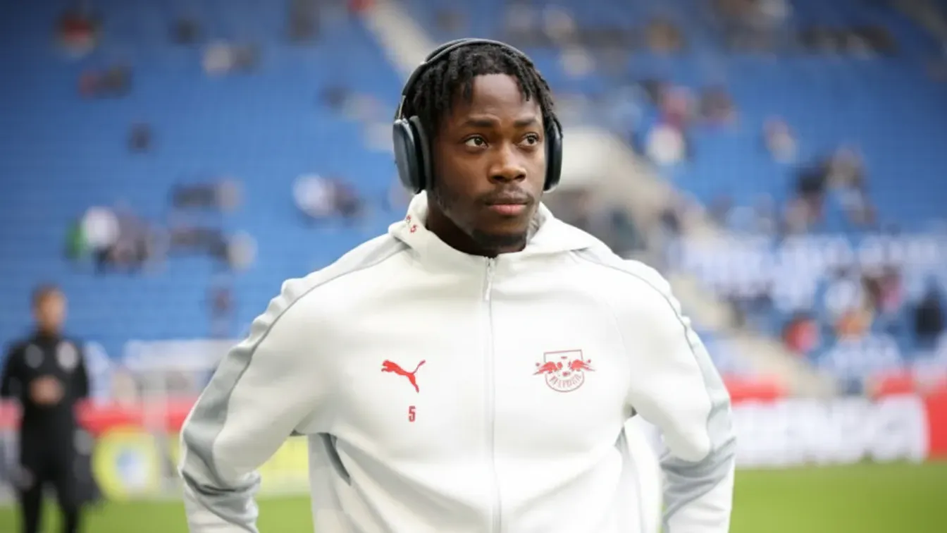 Wychowanek PSG chce uciec z Niemiec. Gigant z Ligue 1 rusza po potężnego obrońcę