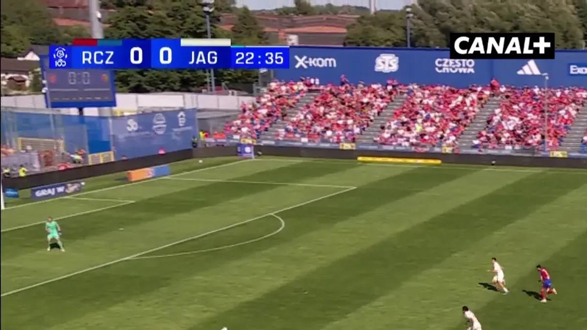 Wymiana ciosów w częstochowie! Mahir Emreli trafił na 1:0 dla gospodarzy, a chwilę później Jesus Imaz wykorzystał rzut k