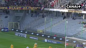 Wymiana ciosów w Kielcach! Najpierw wynik otwiera Juande Rivas, a chwilę później wyrównuje Dawid Błanik Mecz trwa w CANA
