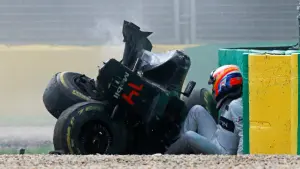 Wypadek przy 313 km/h zmienił wszystko. Alonso cudem przeżył koszmar w Melbourne