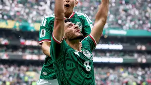 Wzruszające sceny na mundialu. Raul Jimenez zadedykował gola zmarłemu ojcu