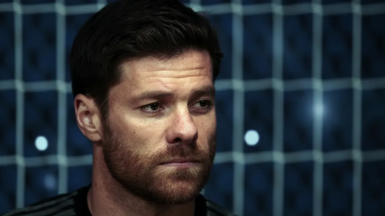 Xabi Alonso chce rozbić bank w Madrycie. Trener Chelsea wytypował dwa wielkie nazwiska