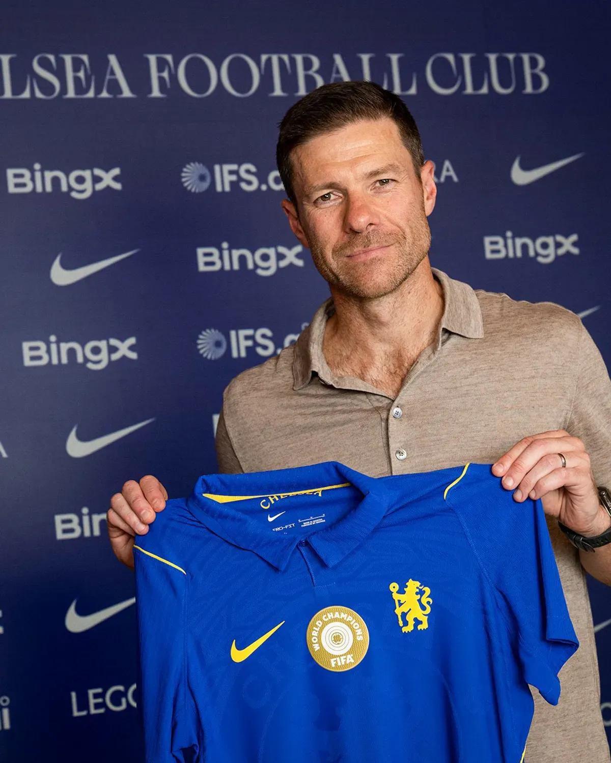 Xabi Alonso przerywa milczenie po podpisaniu kontraktu. Zdradził co go przyciągnęło do Londynu