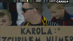 Z okazji Walentynek życzymy Wam samych historii miłosnych z happy endem! Oglądaj @_Ekstraklasa_ w CANAL+: