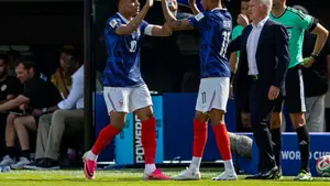 Zabójczy duet na mundialu. Michael Olise i Kylian Mbappe terroryzują rywali