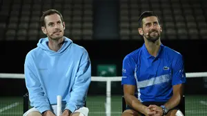 Zarabiał 100 tysięcy dolarów tygodniowo? Andy Murray przerywa milczenie w sprawie Djokovicia