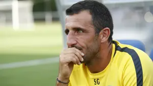 Zaskakująca roszada w Ligue 1. Angers ogłasza następcę Dujeux, kibice przecierają oczy